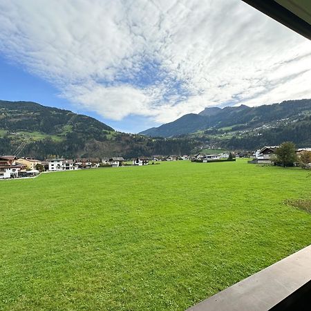 Appartementhaus Zillertal Arena ツェル・アム・ツィラー エクステリア 写真