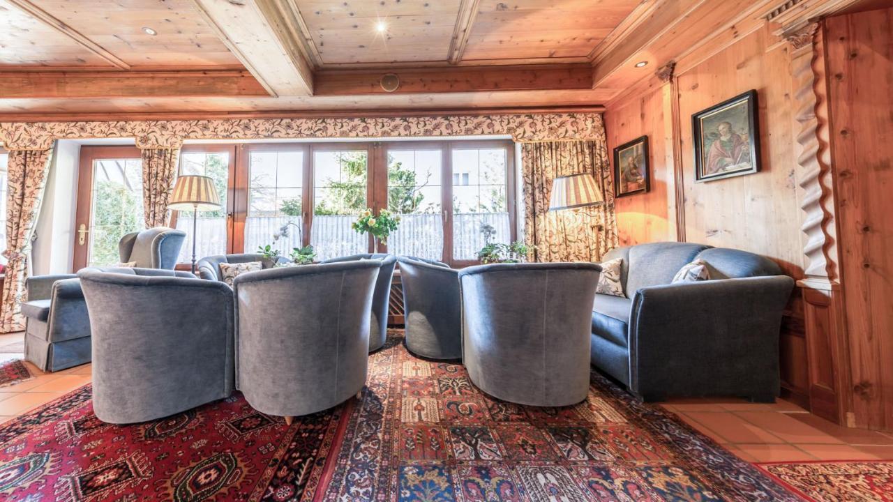 Appartementhaus Zillertal Arena ツェル・アム・ツィラー エクステリア 写真